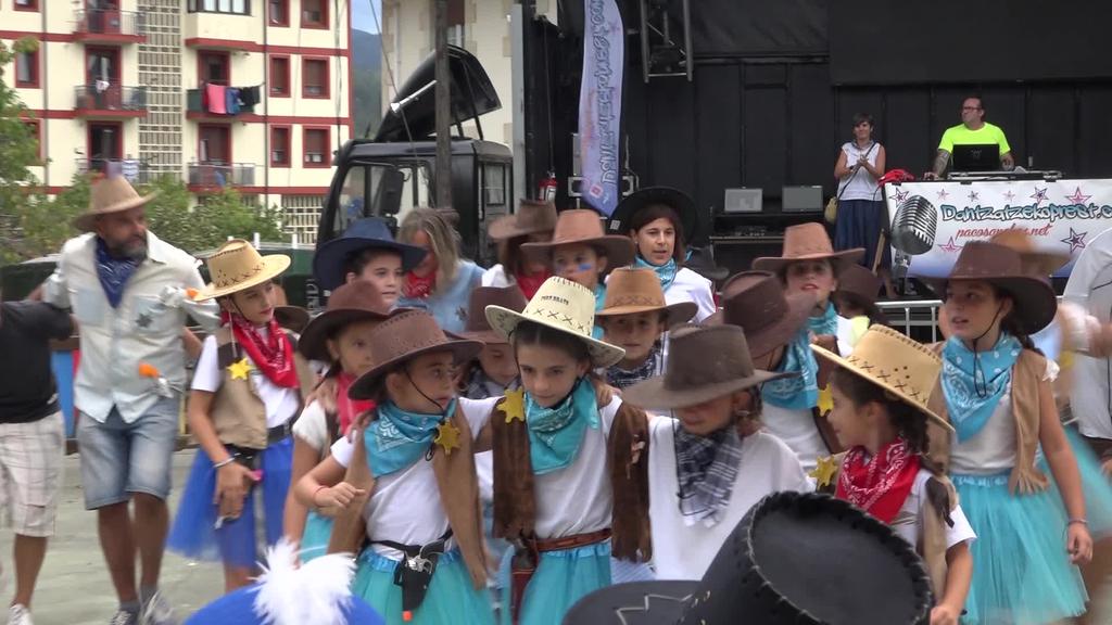 San Antolinak, Mozorro desfilea, Gautegiz Arteaga