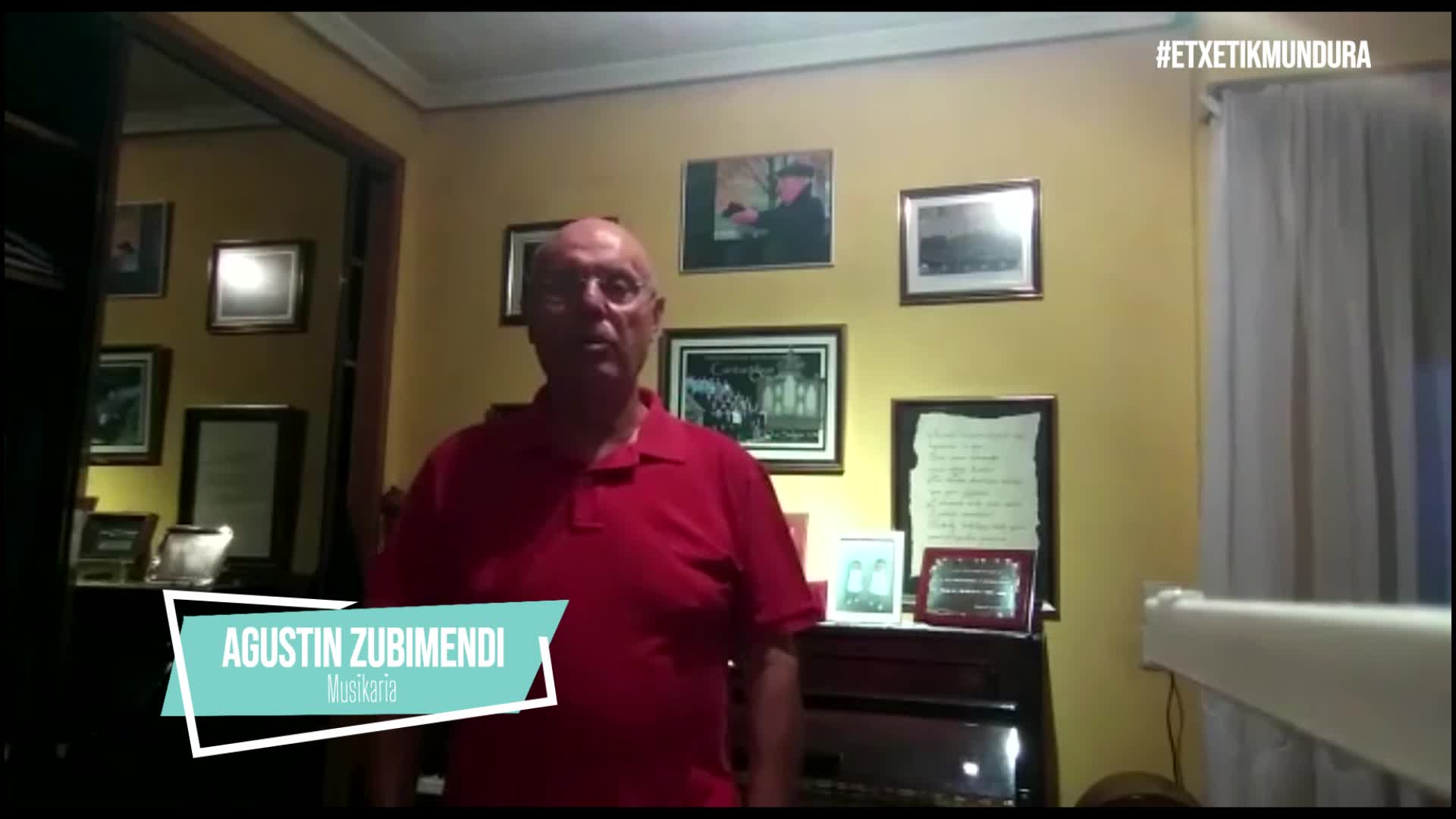 Agustin Zubimendi musikaria, etxetik mundura