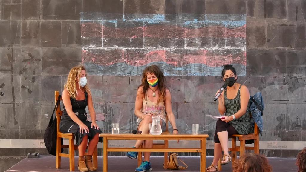 “Hurbilketa transexualitatera” mahai-ingurua Deabruak  Kalera Asanblada Feministaren eskutik